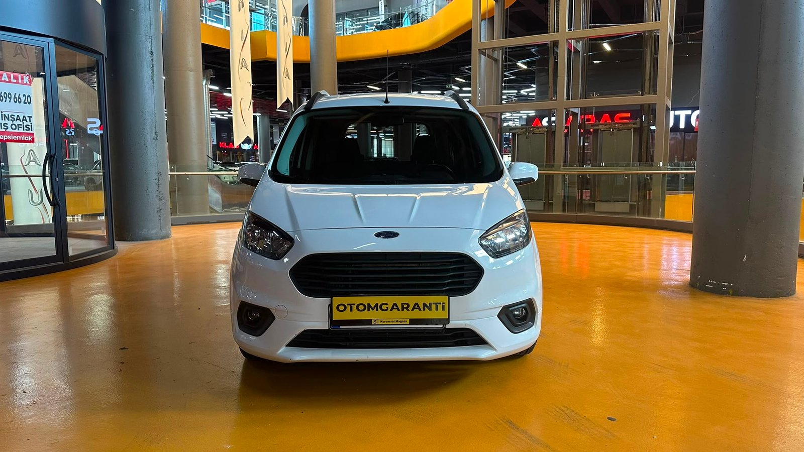 FORD TOURNEO CURİER 300 BİN TL PEŞİNAT İLE 36 AY TAKSİT İMKANI